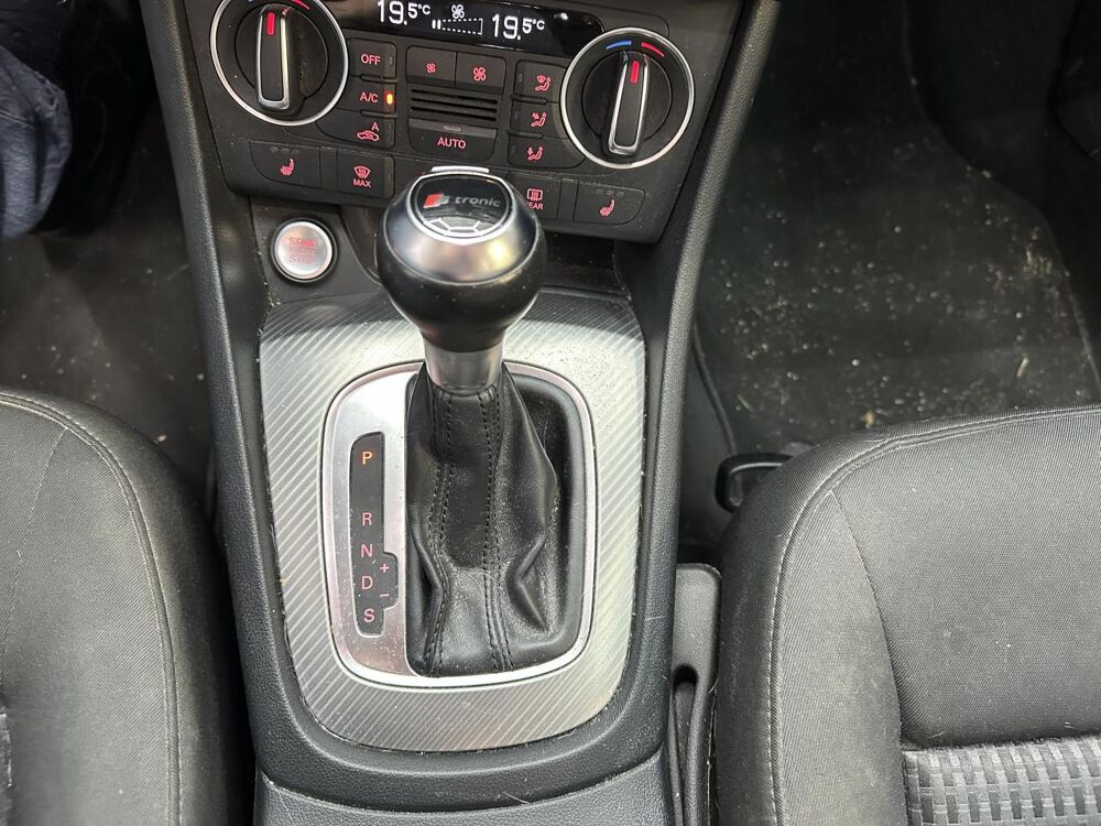Q3 2.0 TDI 150 BUSINESS LINE QUATTRO S-TRONIC BVA 2016 occasion 33370 Artigues-pr&egrave;s-Bordeaux