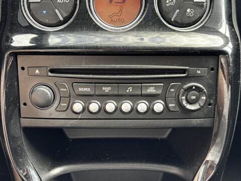 C3 II - 1.6l e-HDi - 92ch - Exclusive Phase 1 - Garantie 12 moi 2012 occasion 76710 Eslettes