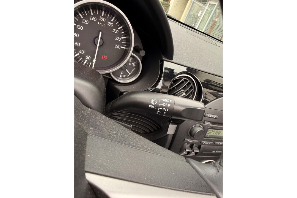 MX-5 CONV 1.8L ENERGY 126CH - CLIMATISATION - FAIBLE KILOMETRAGE 2007 occasion 78760 Jouars-Pontchartrain