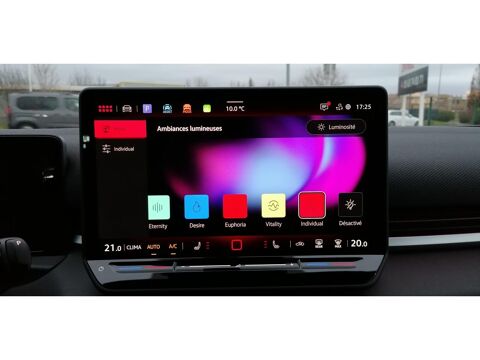 T-ROC 1.5 eTSI Hybrid 150 DSG7 R-Line +TOIT OUVR +GARANTIE 5 ANS 2026 occasion 81580 Soual