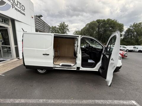 Trafic L1H1 2800 Kg 2.0 Blue dCi - 130 Fourgon Confort TVA RECUPERA 2022 occasion 19100 Brive-la-Gaillarde
