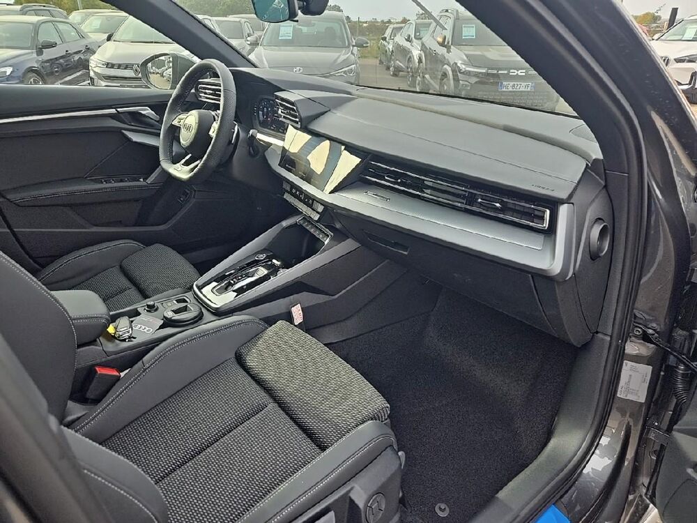 A3 1.5 tfsi 150 hybride s line s tronic 7 2026 occasion 85150 Les Achards