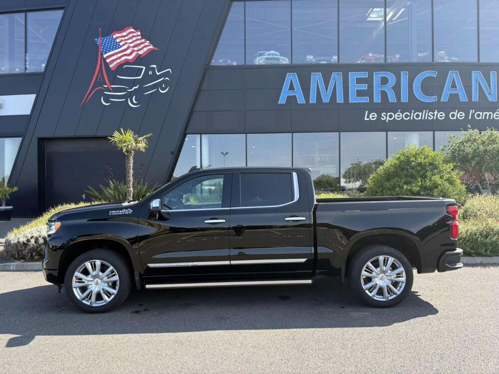 Divers Crewcab High Country V8 EcoTec 6.2L 4WD 2026 occasion 91830 Le Coudray-Montceaux