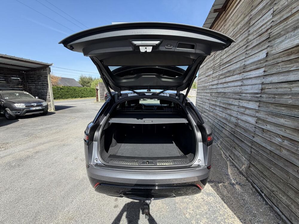 Range rover velar 2.0 D240 - BVA R-Dynamic PHASE 1 2020 occasion 19100 Brive-la-Gaillarde