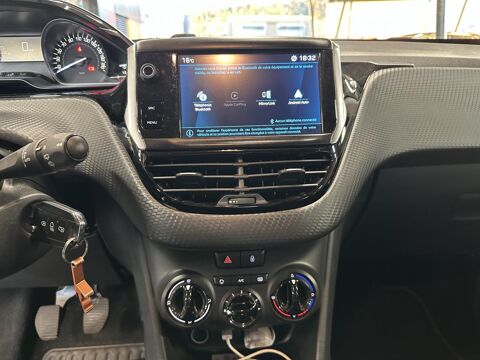 208 1.5 BlueHDi - 100 Signature - CARPLAY - ATTELAGE 2019 occasion 25300 Pontarlier