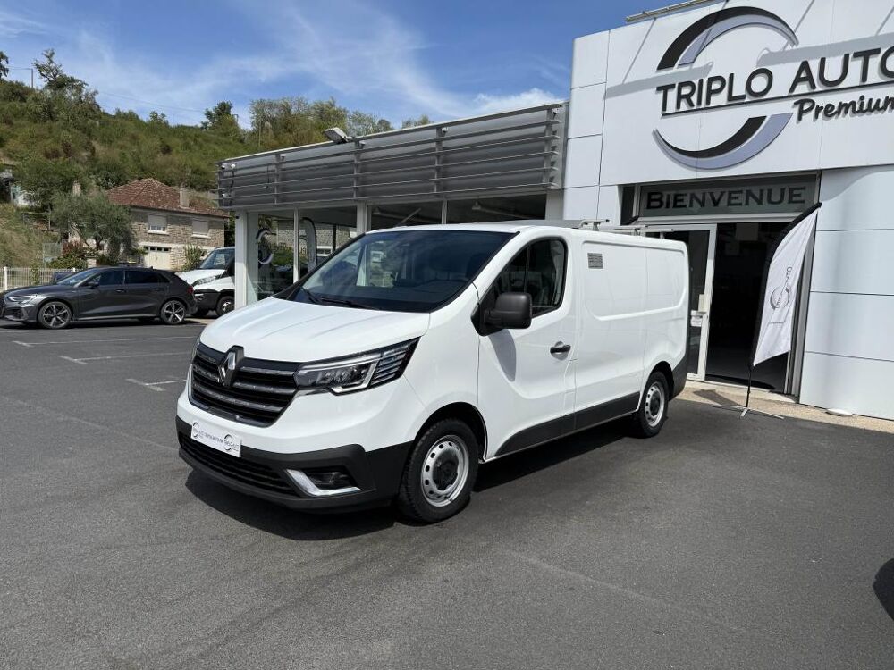 Trafic L1H1 2800 Kg 2.0 Blue dCi - 130 Fourgon Grand Confort TVA RE 2022 occasion 19100 Brive-la-Gaillarde