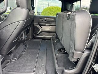 RAM 1500 CREW LIMITED NIGHT EDITION HAYON MULTI V8 5,7L 2026 occasion 91830 Le Coudray-Montceaux
