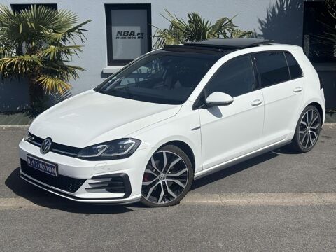 Volkswagen Golf 7 2.0 TDI 184 DSG7 GTD avec Toit ouvrant 2017 occasion Foug&egrave;res 35300