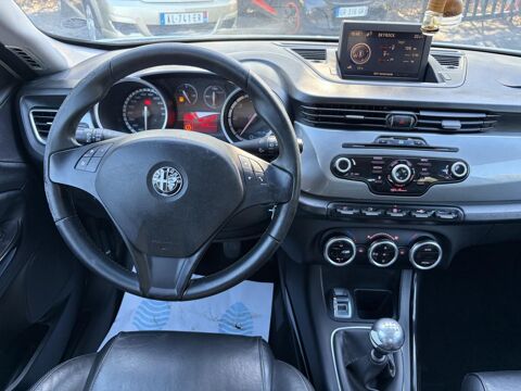 Giulietta 1.6 JTDM - 105 S/S BERLINE Exclusive / reprise possible 2012 occasion 30260 Orthoux-S&eacute;rignac-Quilhan