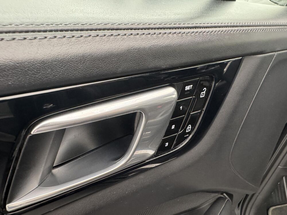 Cayenne E-Hybrid 462h 3.0 V6 340 + 122 ch Tiptronic 2020 occasion 33130 B&egrave;gles