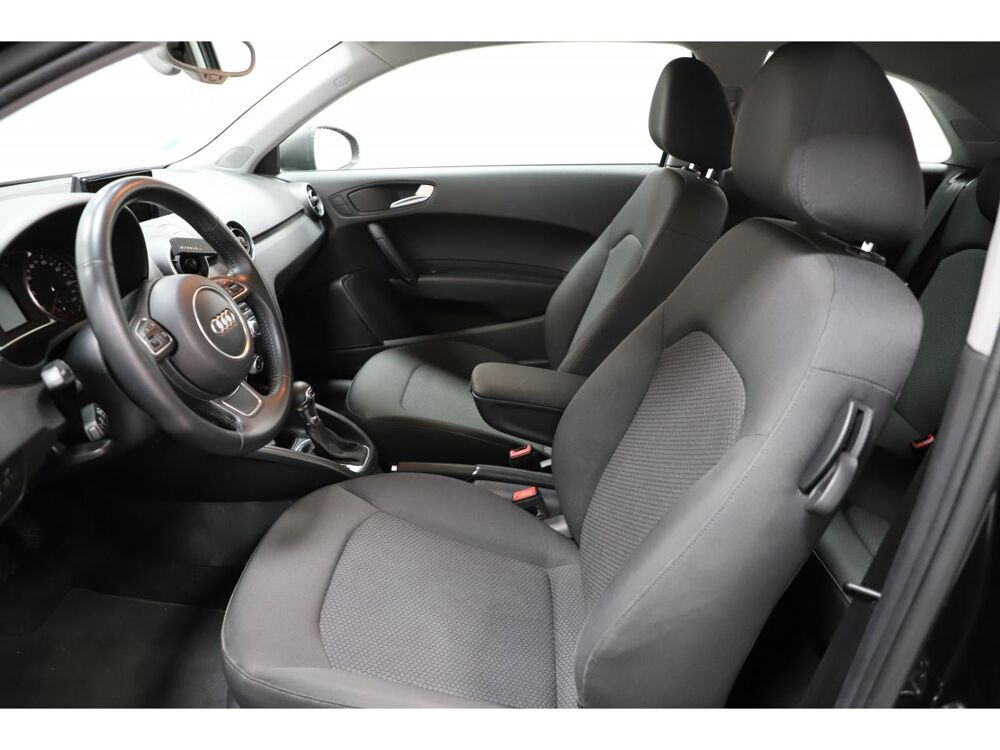A1 1.0 TFSI ultra 95 Ambition - S-Tronic 2018 occasion 06550 La Roquette-sur-Siagne