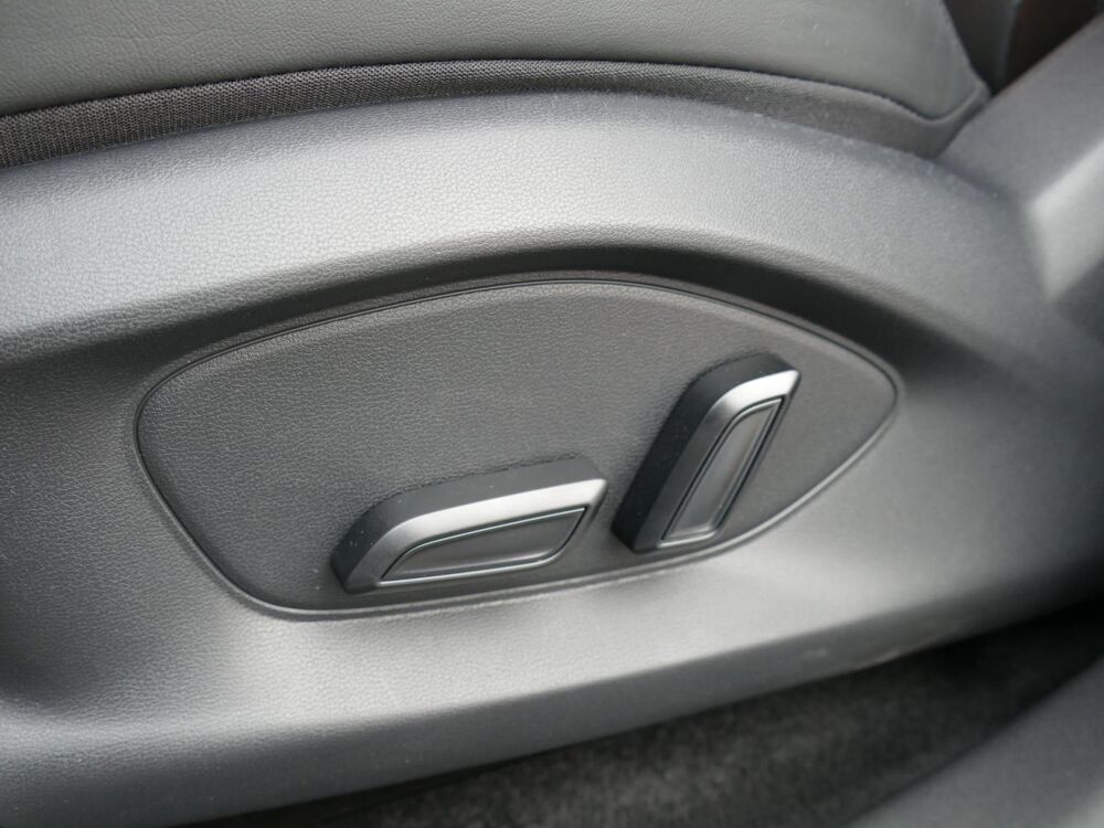 ZS EV II 1.5 HYBRID+ 197 LUXURY - BVA & PACK TO. 2026 occasion 77090 Coll&eacute;gien