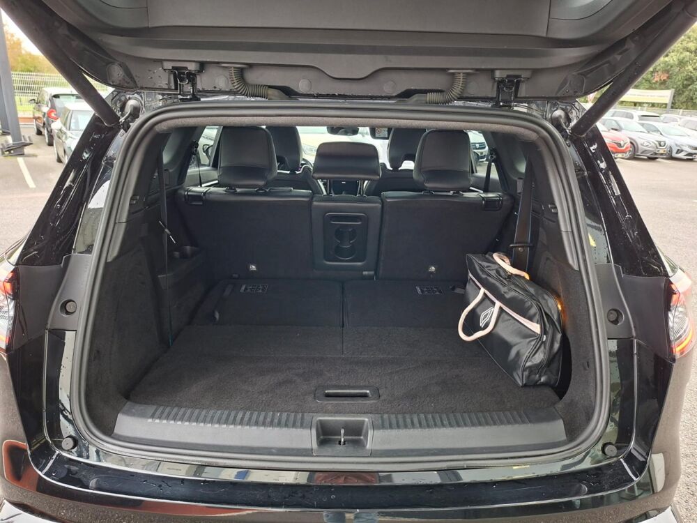 Espace VI E-Tech Full Hybride 200 Esprit Alpine, Toit pano, Carplay 2024 occasion 31660 Bessi&egrave;res
