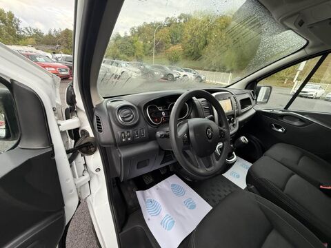 Trafic L1H1 1000 Kg 2.0 dCi - 120 Fourgon Confort TVA RECUPERABLE + 2021 occasion 19100 Brive-la-Gaillarde