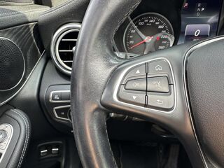 Classe GLC 220D BVA 9G-TRONIC 4-MATIC ENTRETIEN A JOUR - GARANTIE 12 MO 2019 occasion 33450 Montussan