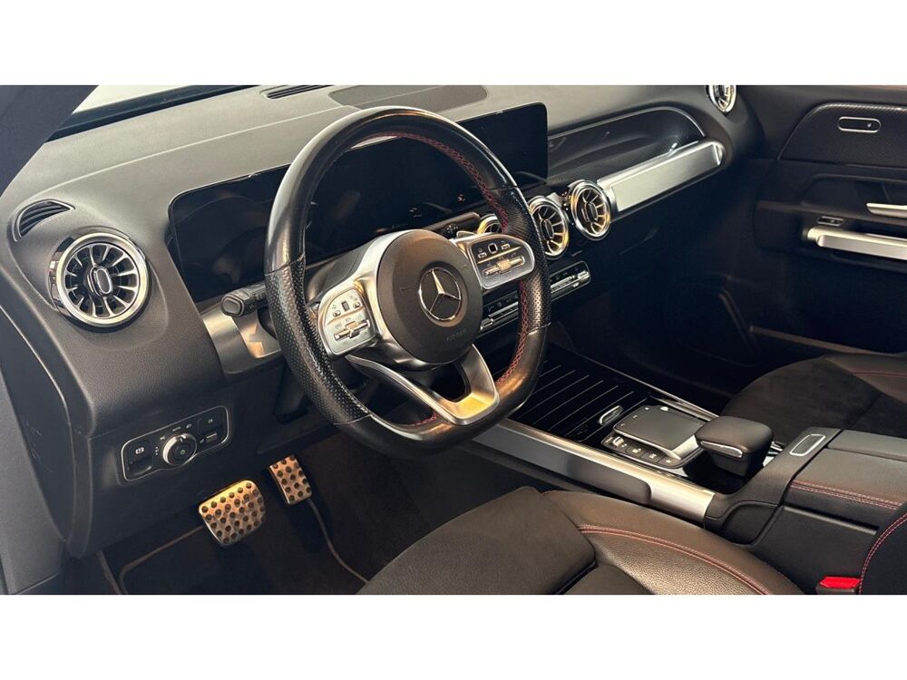 GLB 200 d - AMG Line ATTELAGE / CARPLAY / TOIT OUVRANT / SUIVI 2023 occasion 17600 Saujon