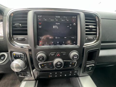 RAM 1500 CREW SPORT V8 HEMI 5.7L AIR - VENTE A MARCHAND 2018 occasion 91830 Le Coudray-Montceaux