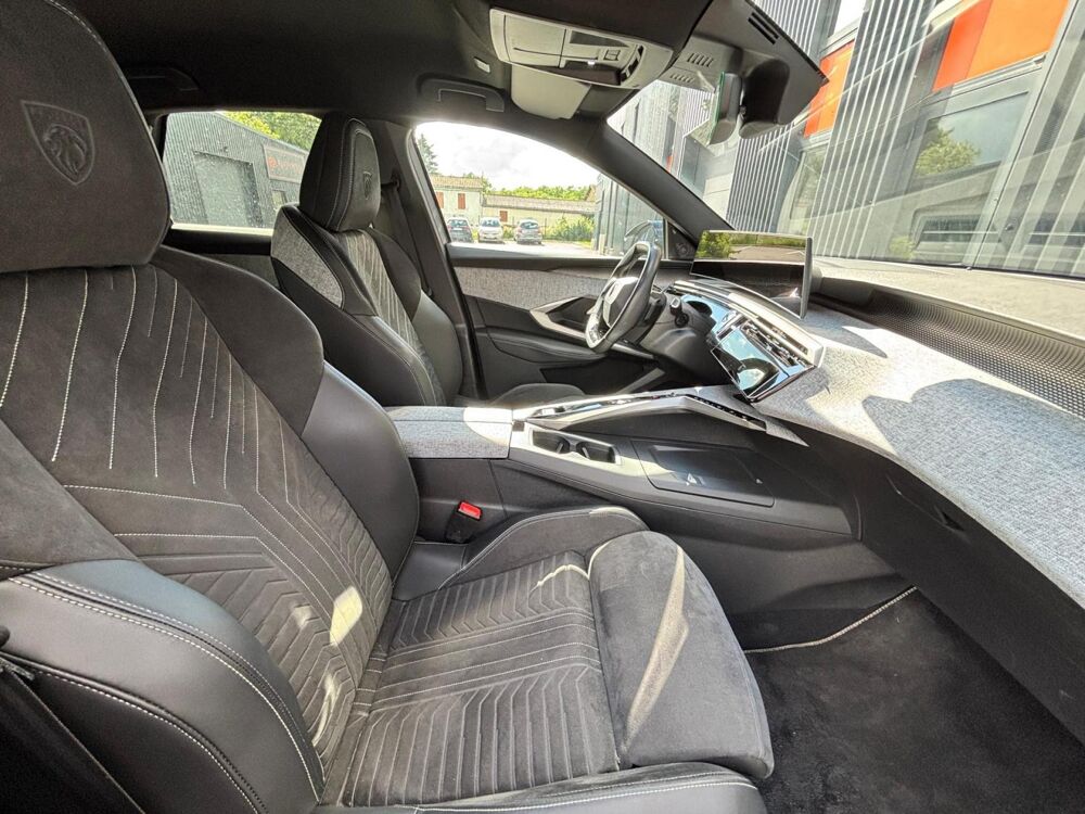 3008 1.2i Hybrid -136CH - BV e-DCS6 - Finition GT - 2025 - Garant 2025 occasion 33130 B&egrave;gles