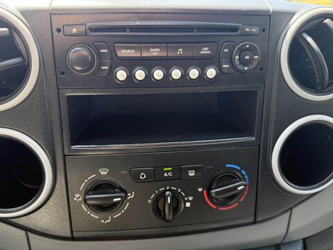 Partner L1 1.6 HDi FAP - 90 Fourgon Pack CD Clim Plus - ATTELAGE 2011 occasion 19100 Brive-la-Gaillarde