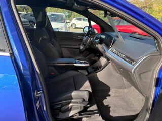 Serie 2 220i Active Tourer BVR M Sport, M&eacute;moire de sortie, CarPlay, 2023 occasion 31660 Bessi&egrave;res