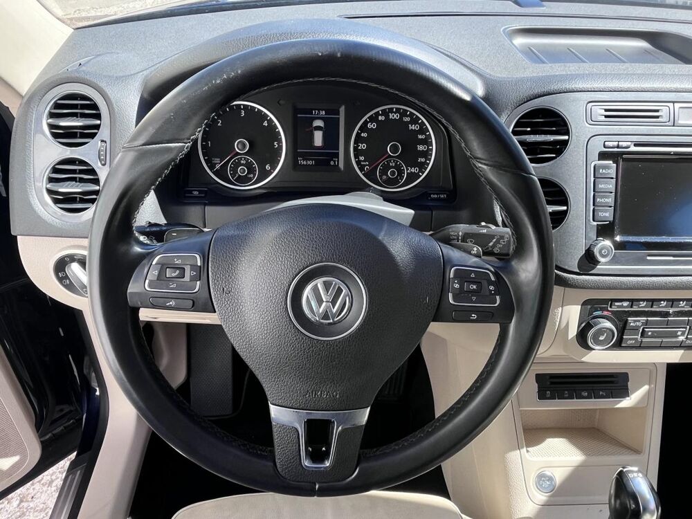 Tiguan 2.0 16V TDI FAP BlueMotion - 140 - BV DSG Carat 4Motion PHA 2012 occasion 83490 Le Muy