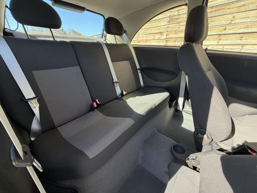Corsa 1.2i Twinport Enjoy 2006 occasion 19100 Brive-la-Gaillarde