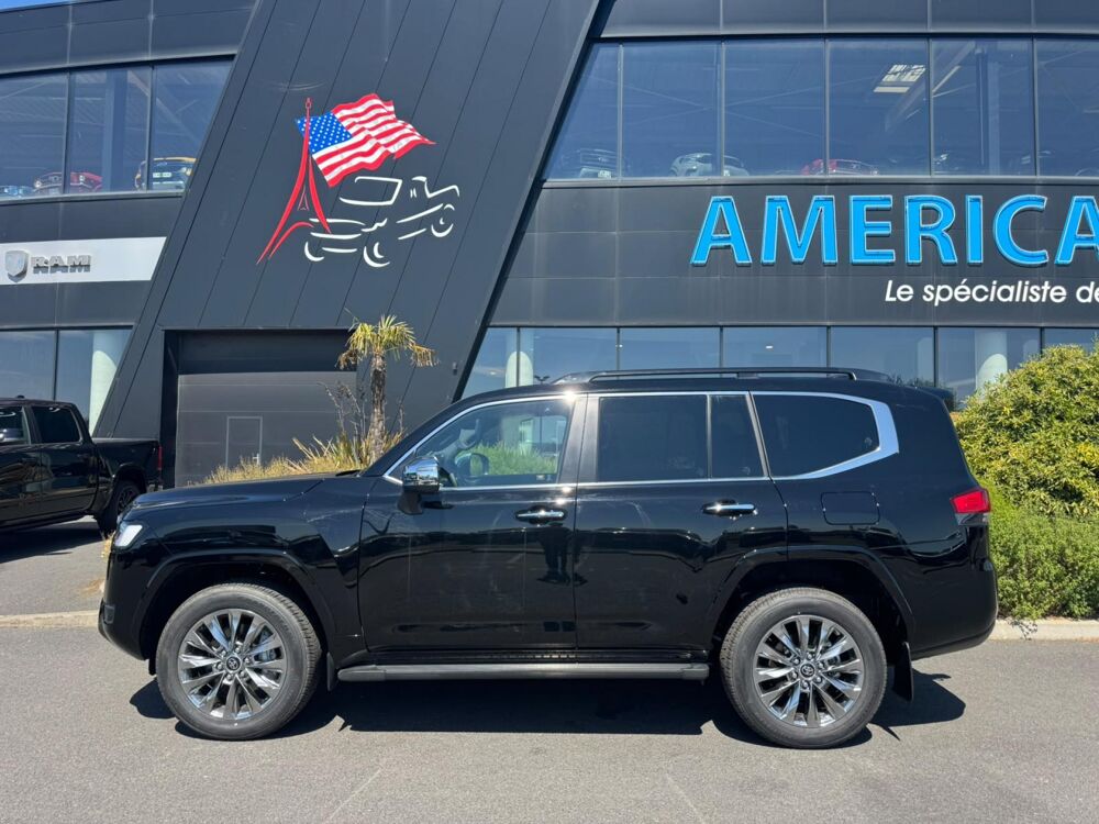 Land Cruiser LC300 VX V6 3.3L 2026 occasion 91830 Le Coudray-Montceaux