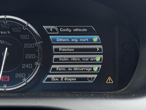 XJ Courte - 3.0 D V6 - 275ch - BVA 8 - Luxe Premium Phase 1 - G 2013 occasion 76710 Eslettes