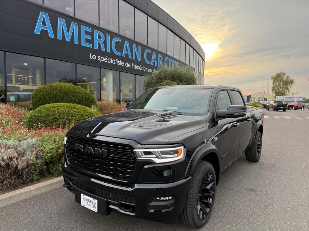 RAM 1500 CREW LIMITED [BATMAN] EDITION BOX HAYON MULTI V8 5,7 2026 occasion 91830 Le Coudray-Montceaux