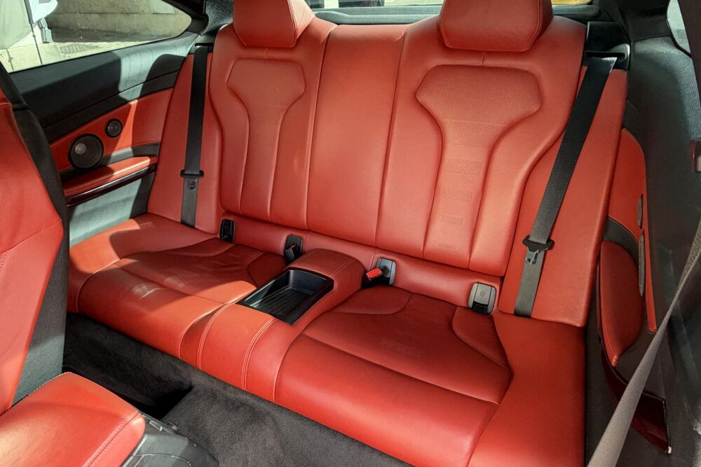 M4 F82 COUP&Eacute;-431 CH-DKG-PACK CARBONE-HARMAN KARDON-CUIR ROUGE 2015 occasion 78760 Jouars-Pontchartrain