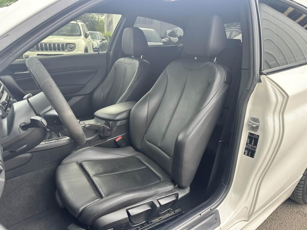 S&eacute;rie 1 135i F21 LCI M Performance 3.0 6CYL - PROPULSION - SUIVI COM 2016 occasion 13760 Saint-Cannat
