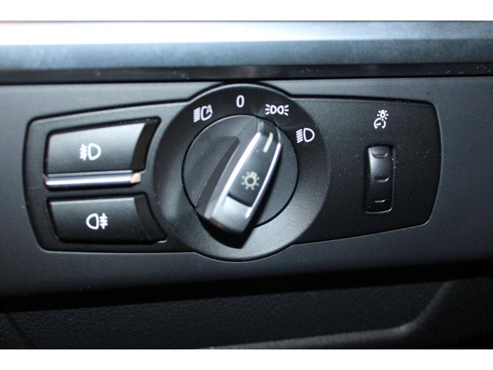 S&eacute;rie 6 640d BVA Coup&eacute; M Sport Cam&eacute;ra R&eacute;gulateur Alcantara 2012 occasion 59493 Villeneuve-d'Ascq