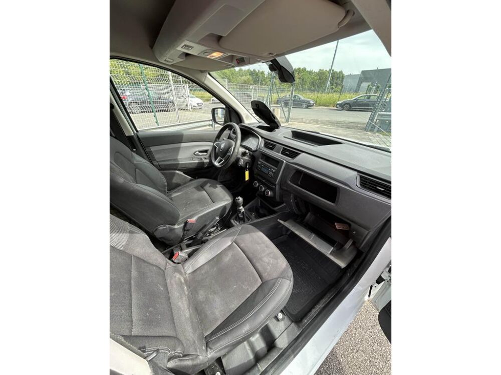 Express VAN BLUEDCI 95ch CONFORT 2023 occasion 44700 Orvault