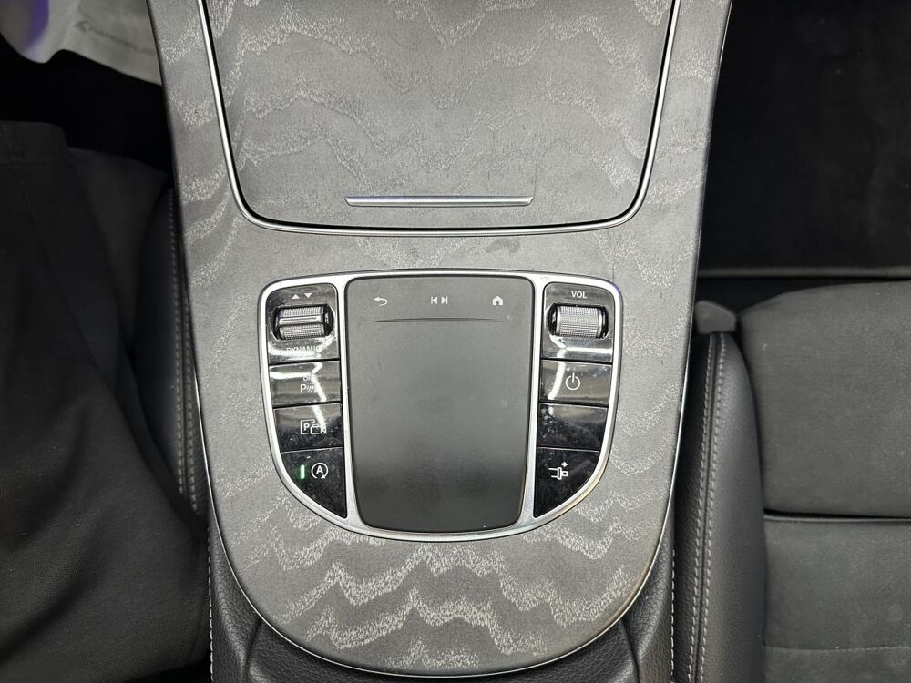 Classe E COUPE 2.0 220 D 195 AMG LINE 4MATIC 9G-TRONIC BVA 2022 occasion 33370 Artigues-pr&egrave;s-Bordeaux