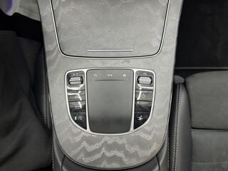 Classe E COUPE 2.0 220 D 195 AMG LINE 4MATIC 9G-TRONIC BVA 2022 occasion 33370 Artigues-pr&egrave;s-Bordeaux