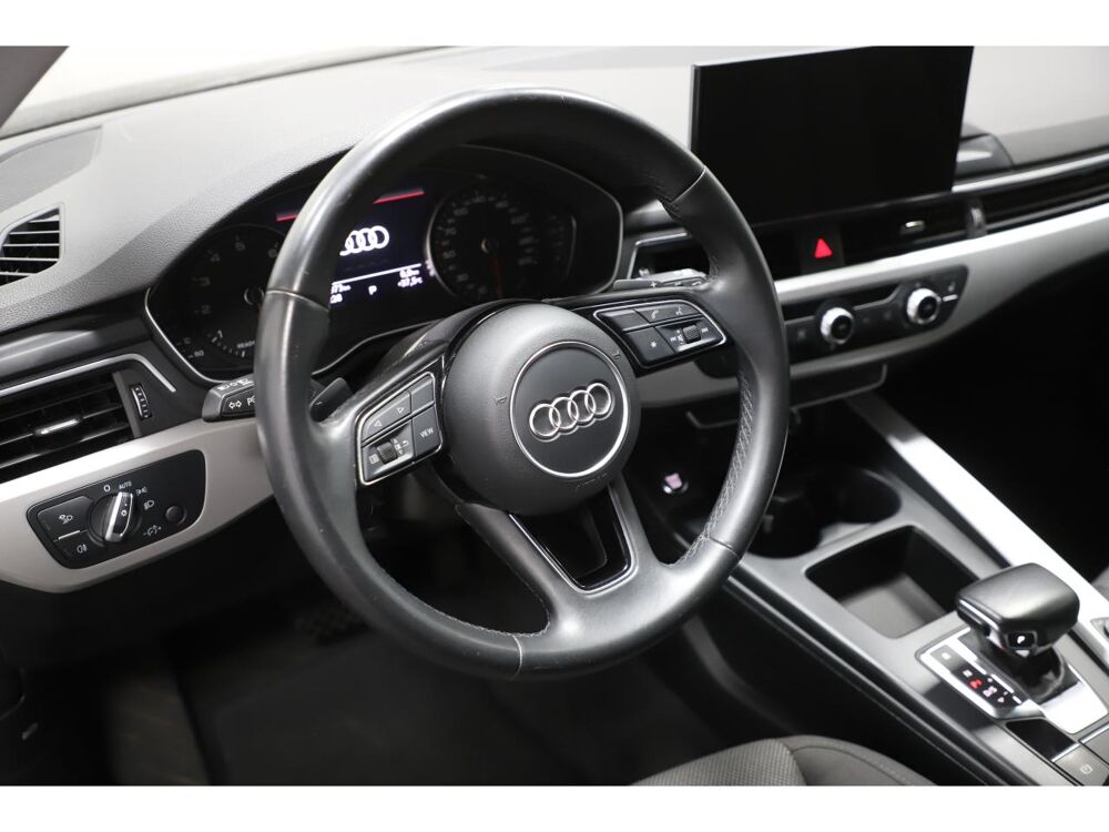 A4 V 2.0 35 TFSI 150 Design S-tronic Phase 3 2022 occasion 06550 La Roquette-sur-Siagne