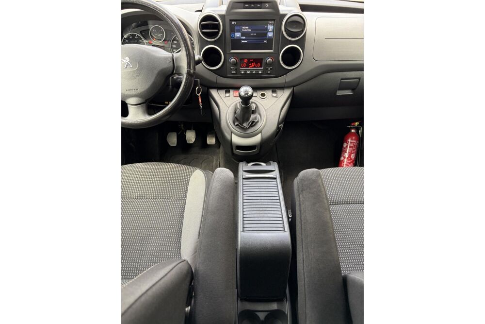 Partner PEUGEOT TEPEE 1.6 BLUEHDI 100-CARPLAY-CAM&Eacute;RA-DISTRIBUTION NE 2016 occasion 78760 Jouars-Pontchartrain