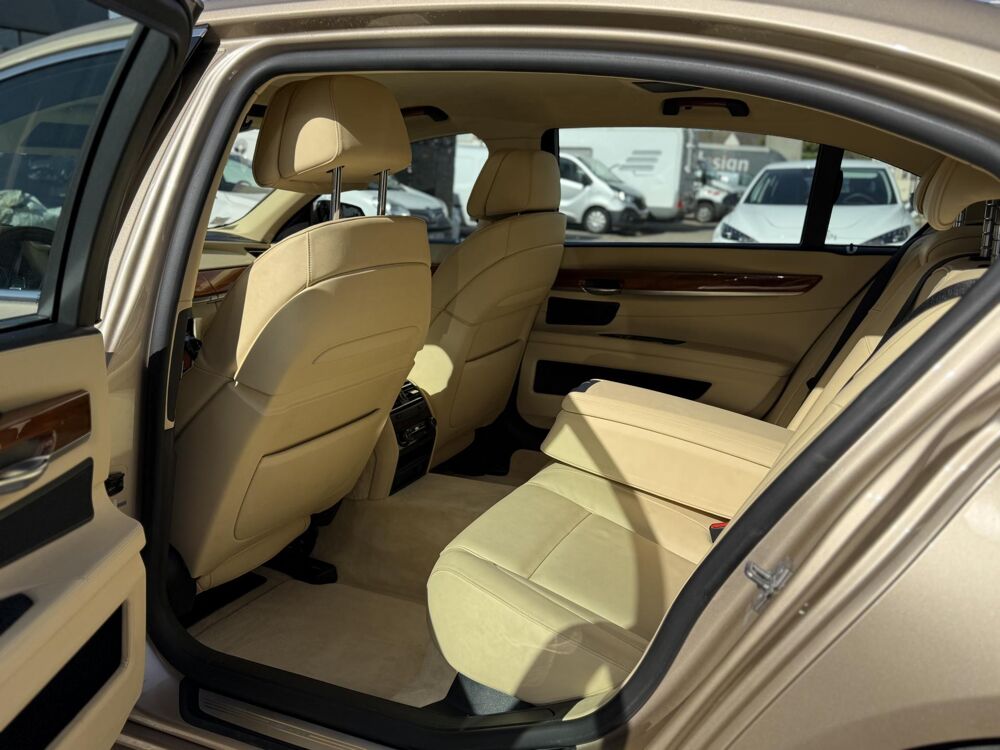 S&eacute;rie 7 750Li xDrive Exclusive Individual SUIVI BMW GARANTIE 12 MOIS 2011 occasion 94360 Bry-sur-Marne