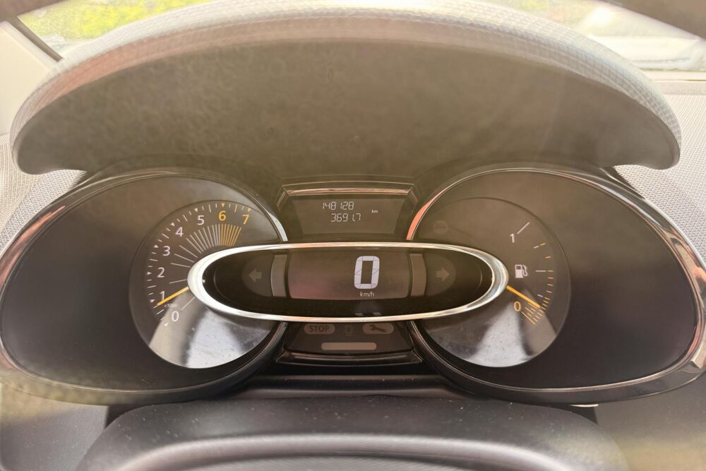 Clio 1.2 GPL - 75 BERLINE Life - REGULATEUR & LIMITEUR - BLUETOOT 2014 occasion 78760 Jouars-Pontchartrain