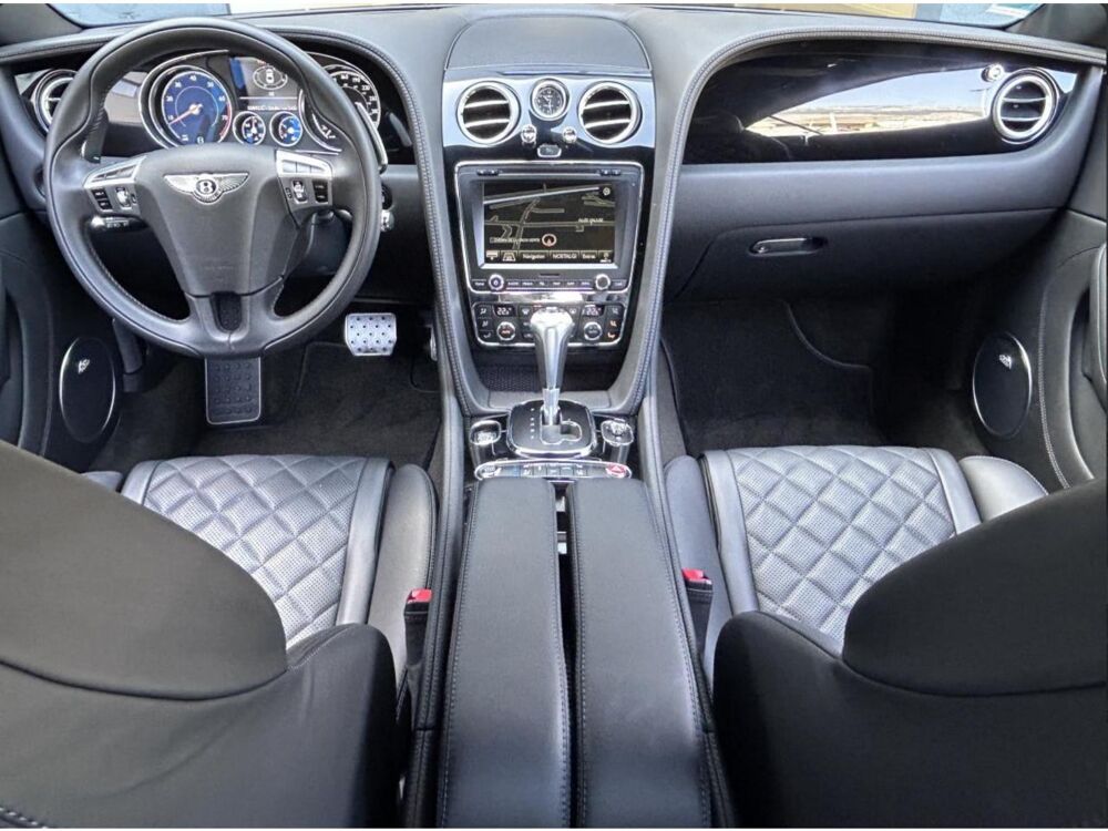 Continental GT S 4.0i V8 528cv Fran&ccedil;aise Suivi 100% r&eacute;seau 2017 occasion 38330 Montbonnot-Saint-Martin