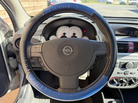 Corsa 1.2i Twinport Enjoy 2006 occasion 19100 Brive-la-Gaillarde