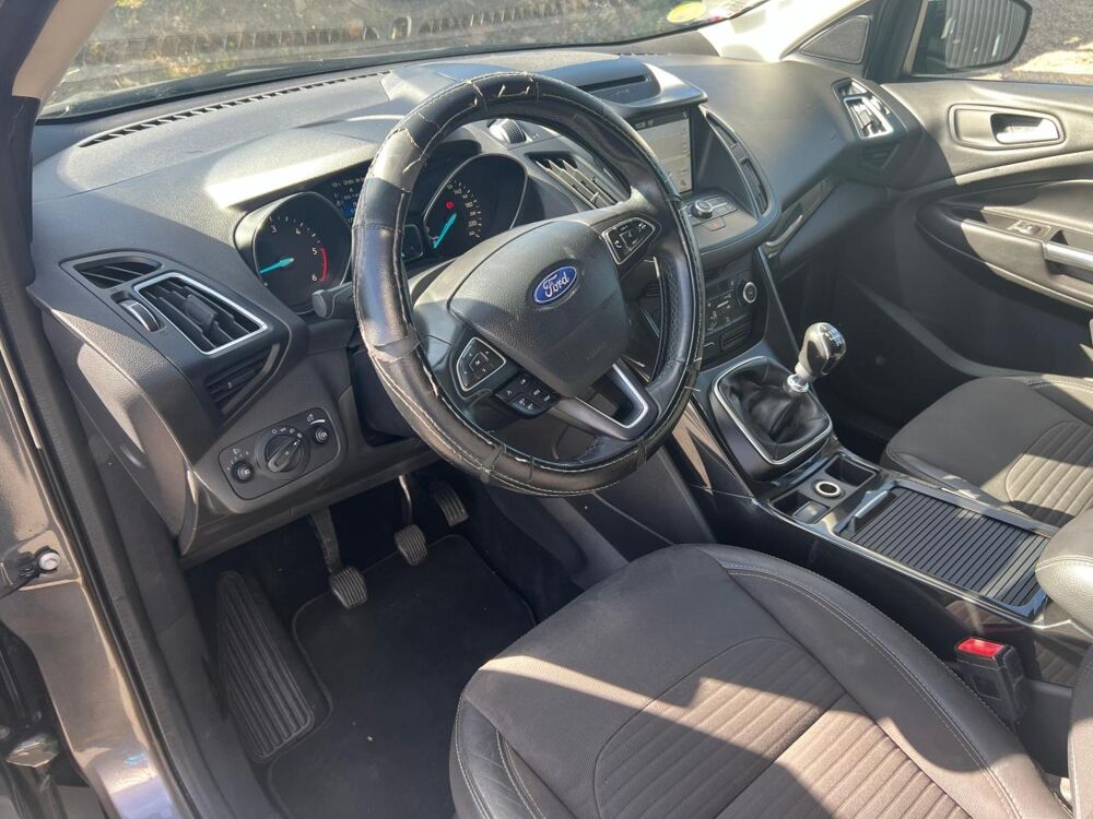 Kuga 2.0 TDCI 150 TITANIUM 4X2 START-STOP / CARPLAY / RADARS ARR 2017 occasion 42170 Saint-Just-Saint-Rambert