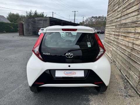 Aygo 1.0 VVT-i II 2014 x-play PHASE 2 2019 occasion 19100 Brive-la-Gaillarde