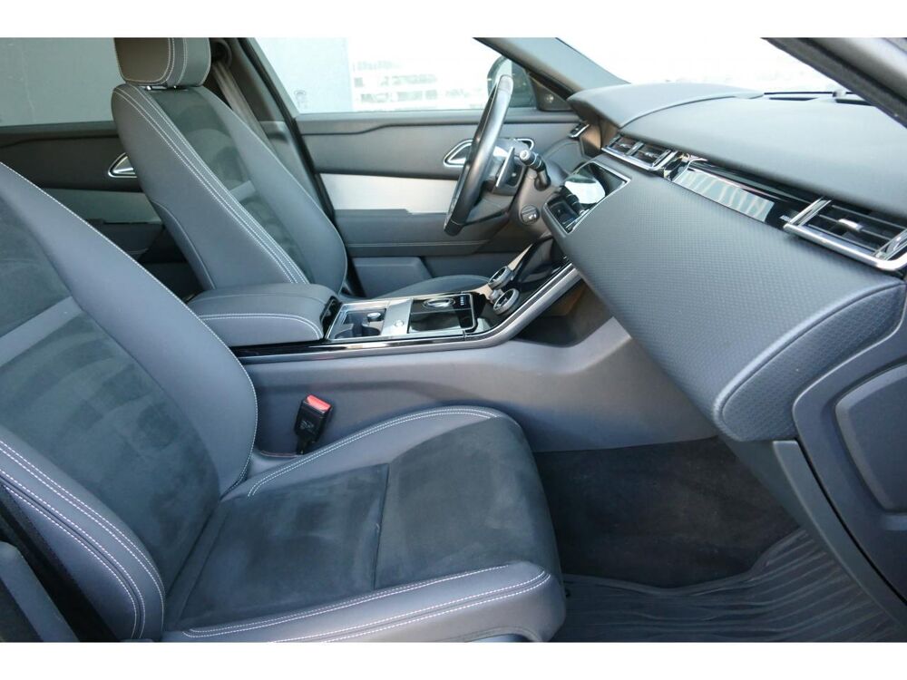 Range rover velar 2.0 D240 R-Dynamic BVA8 2017 occasion 06550 La Roquette-sur-Siagne