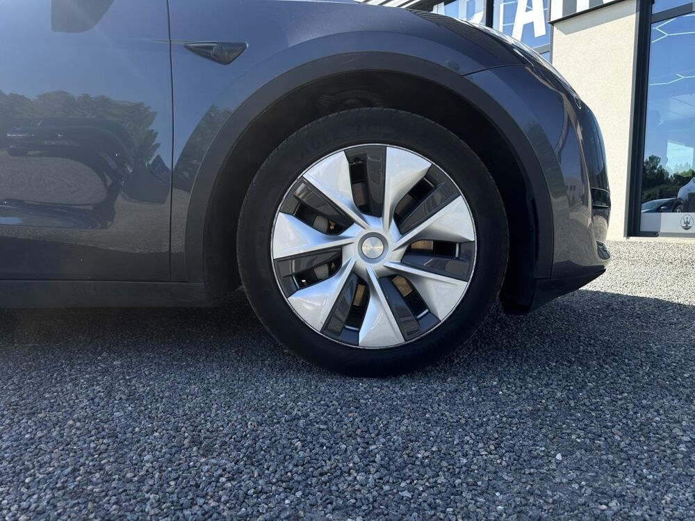 Model Y RWD Standard PH1 SELLERIE CUIR SUR MESURE - GARANTIE 12 MOI 2023 occasion 33127 Saint-Jean-d'Illac