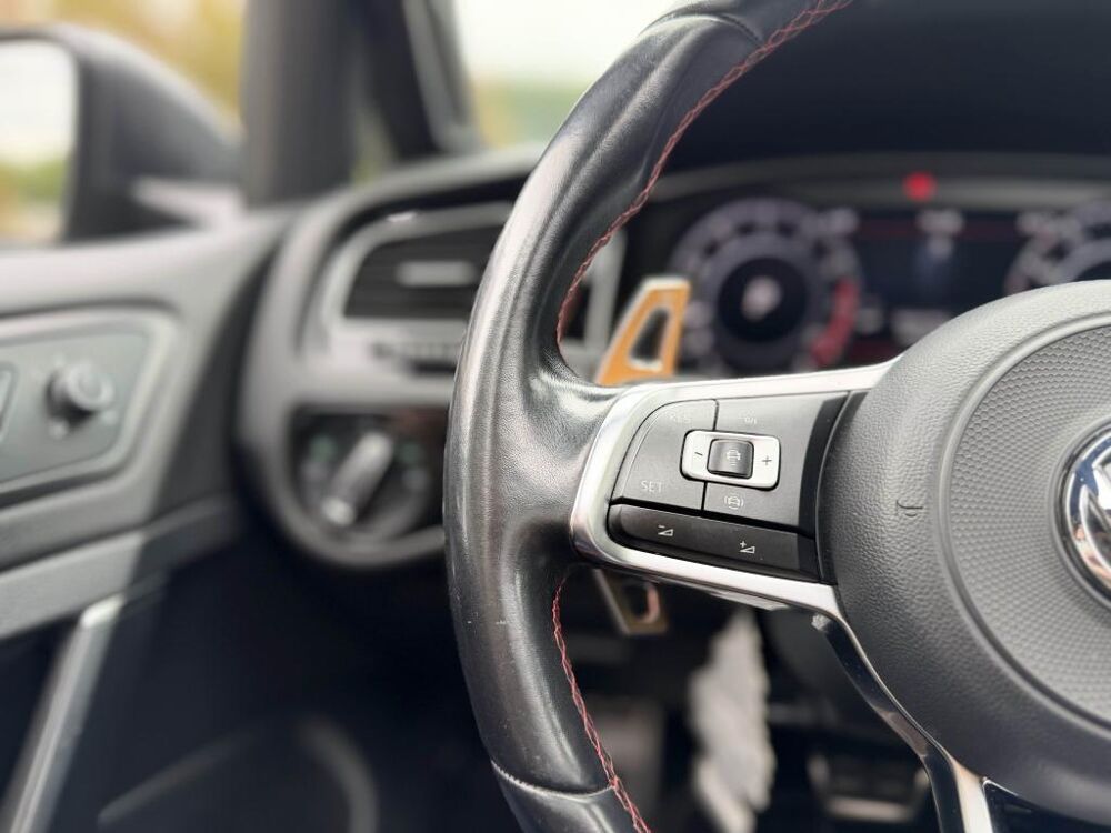 Golf GTI PERFORMANCE 2.0 TSI - 245CH - CAM - ACC - TOIT - DYNAUDI 2020 occasion 13760 Saint-Cannat