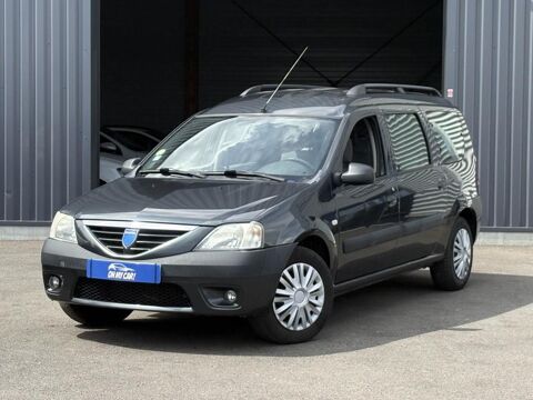 Dacia logan 7 places 1.6L 90chMPI - Laur&eacute;ate