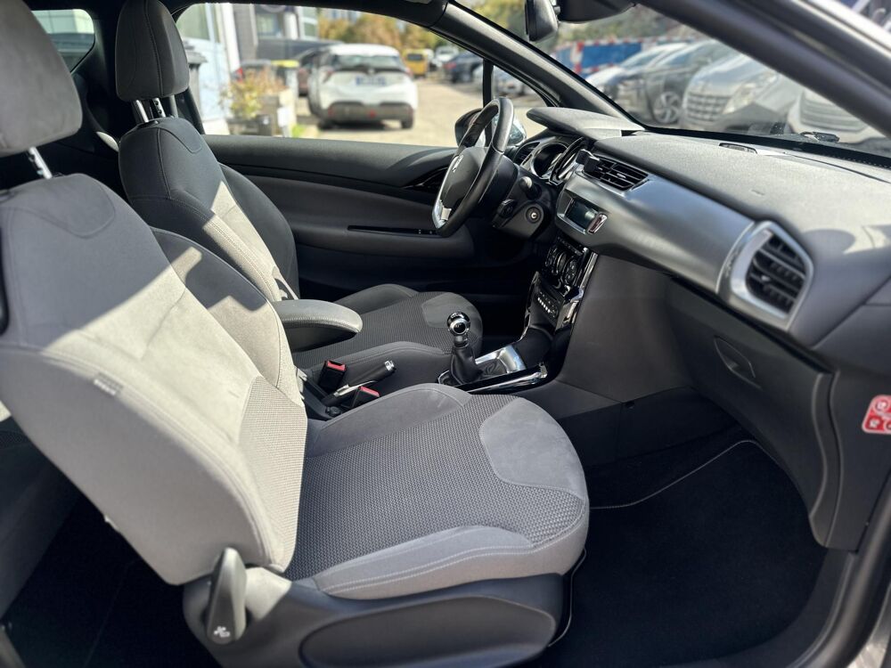 DS3 1.6 VTi 16V - 120 BERLINE So Chic PHASE 2 2014 occasion 94360 Bry-sur-Marne