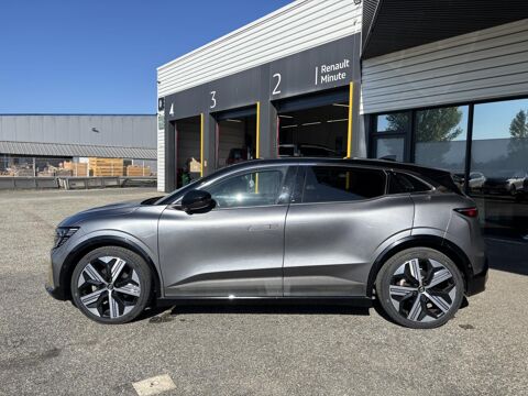 M&eacute;gane E-Tech EV 60 Optimum Charge - 220 V E-TECH Iconic 2023 occasion 31220 Lavelanet-de-Comminges