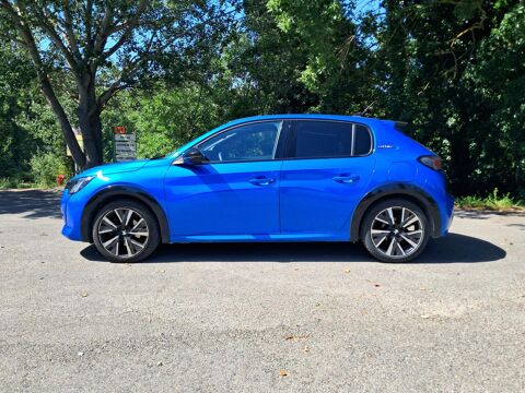 208 GT Line - CARPLAY - CROCHET D ATTELAGE - I-COCKPIT - CHARGE 2020 occasion 13760 Saint-Cannat
